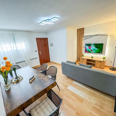 El Angel Del Pilar Turistea Apartment Zaragoza Luaran gambar
