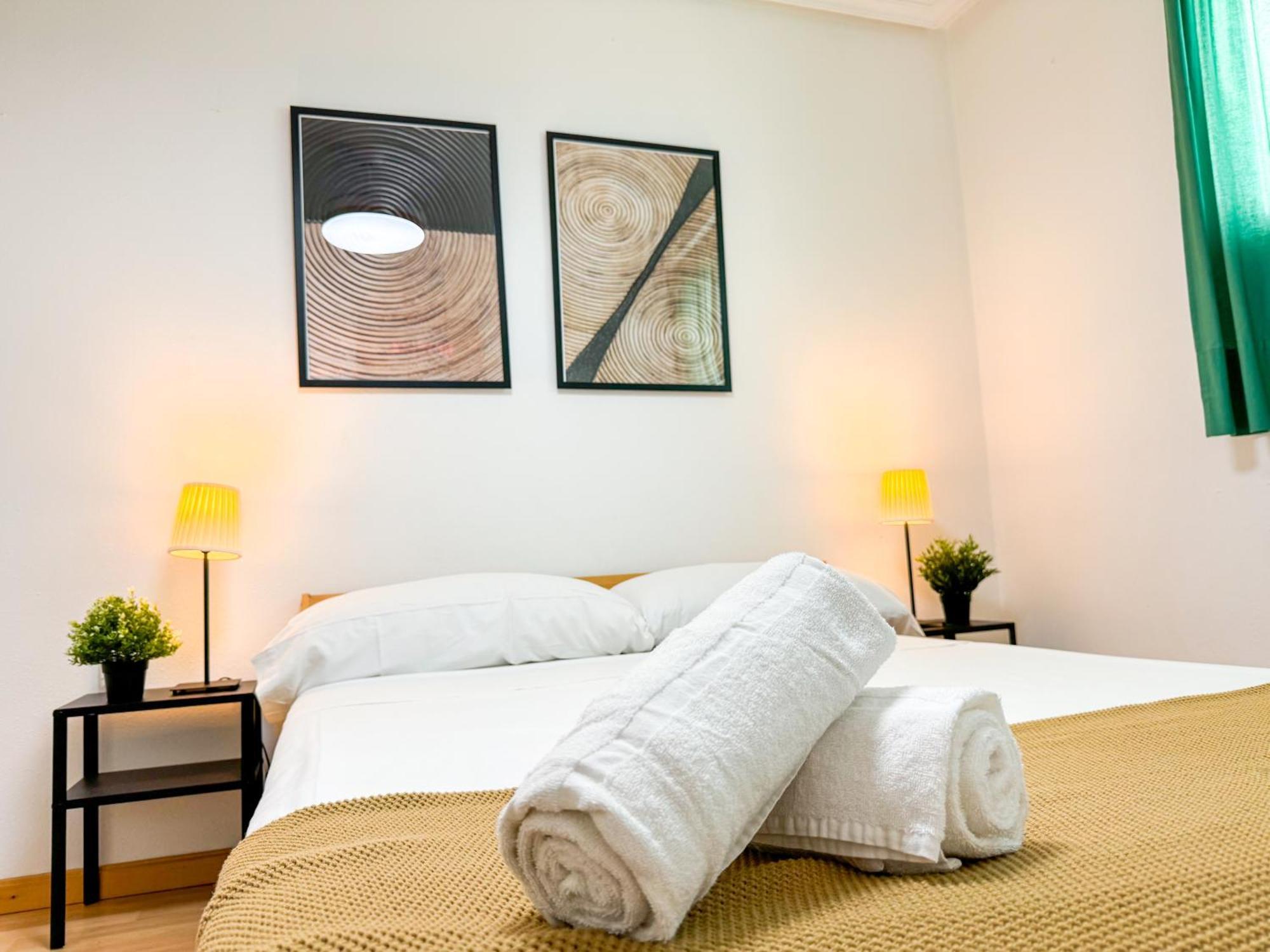 El Angel Del Pilar Turistea Apartment Zaragoza Luaran gambar