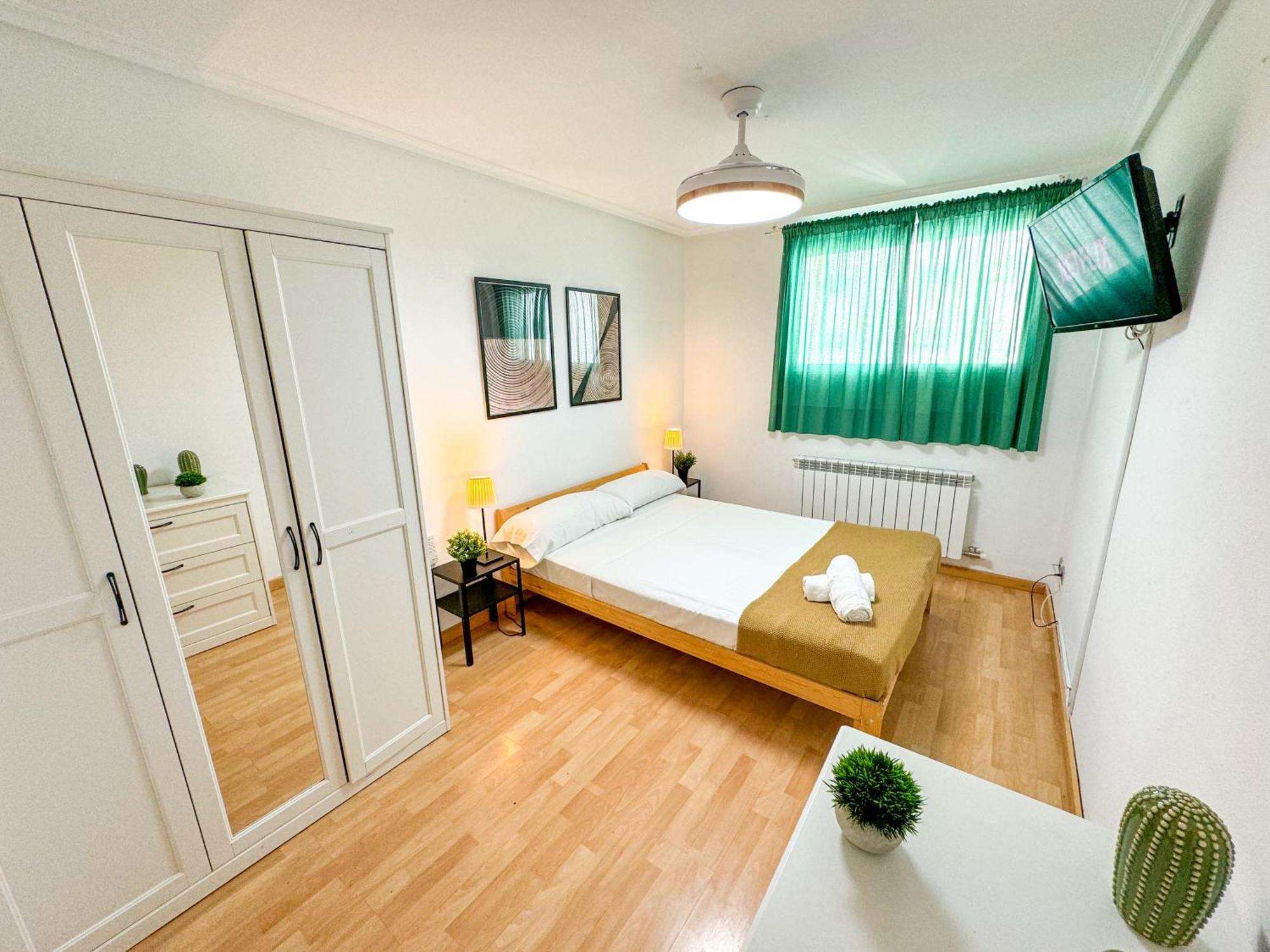 El Angel Del Pilar Turistea Apartment Zaragoza Luaran gambar
