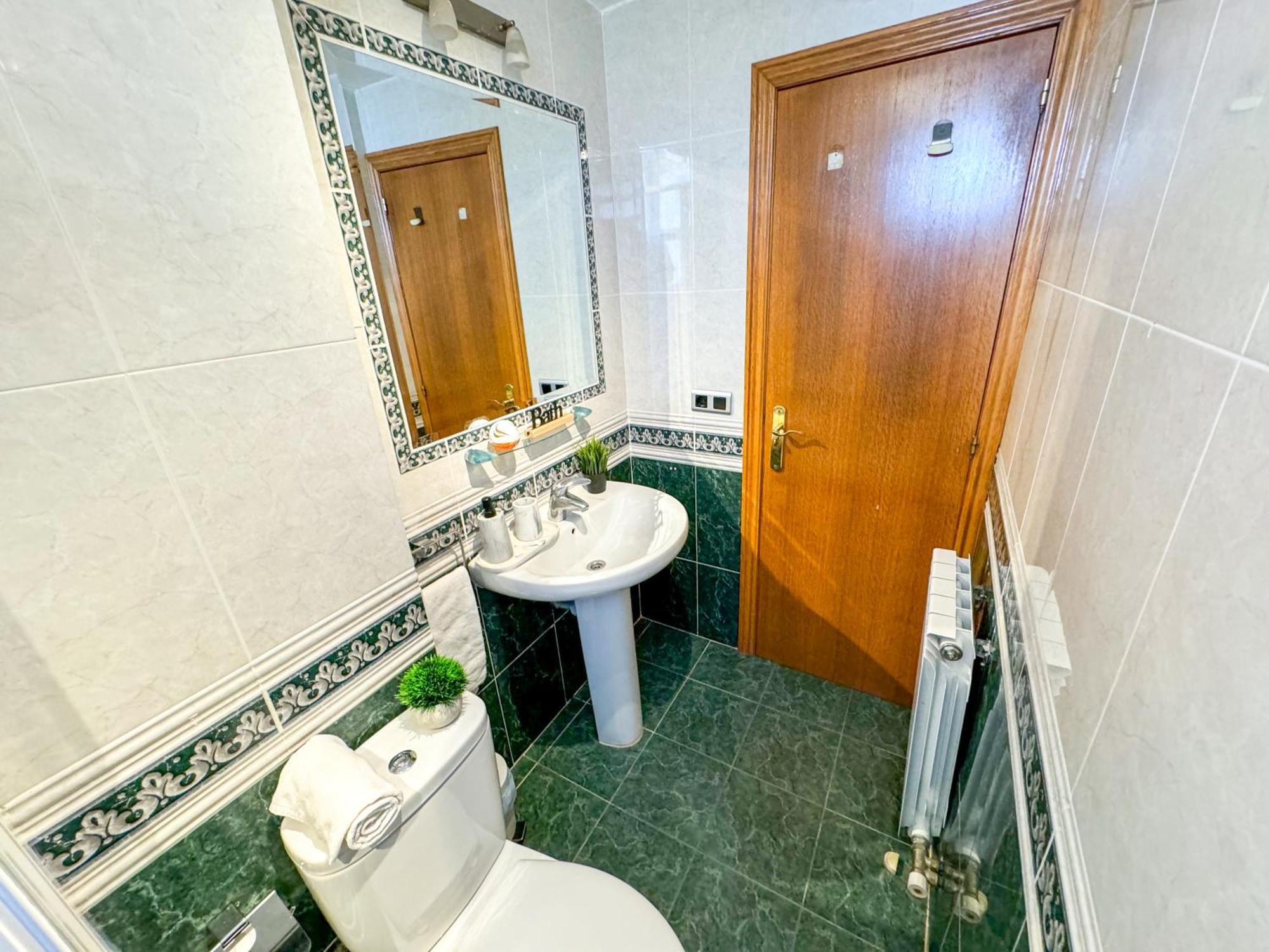 El Angel Del Pilar Turistea Apartment Zaragoza Luaran gambar